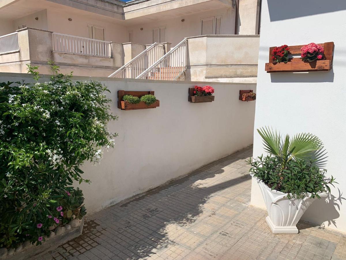 Casa Di Nonna Checca Bed & Breakfast Santa Maria di Leuca Bagian luar foto